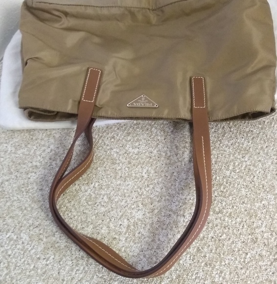 Prada Milano Tan Handbag - Picture 4 of 7